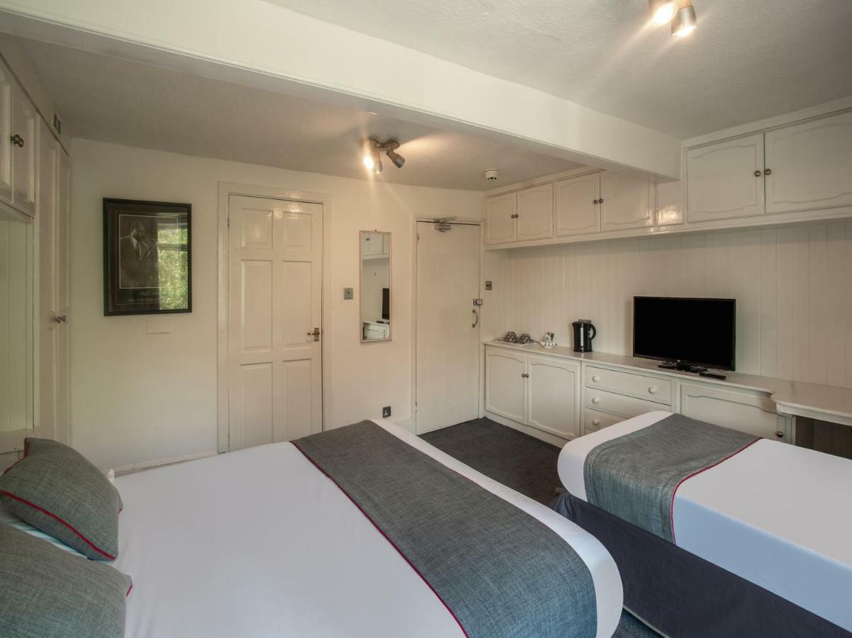 Oyo Avalon Lifestyle Guest House Brighton Exterior photo